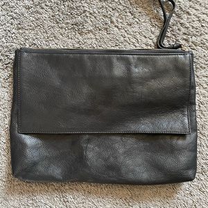 EUC Zara clutch